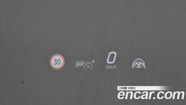 Mercedes-Benz E-Class 2026 — photo 17