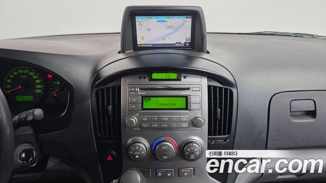Hyundai Starex 2014 — photo 14