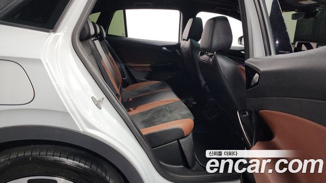 Volkswagen ID.4 2022 — photo 12