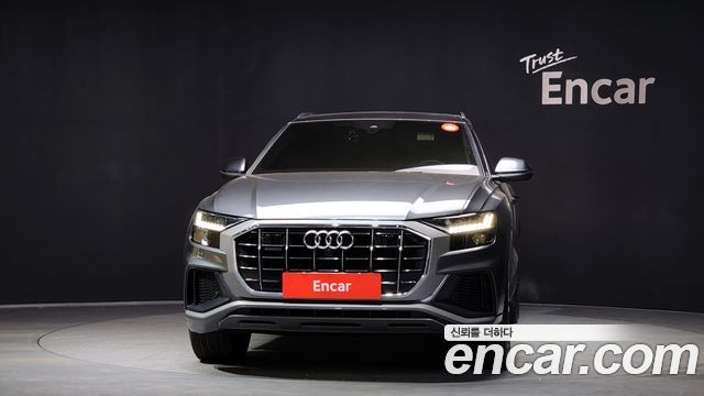 Audi Q8 2020 — photo 3
