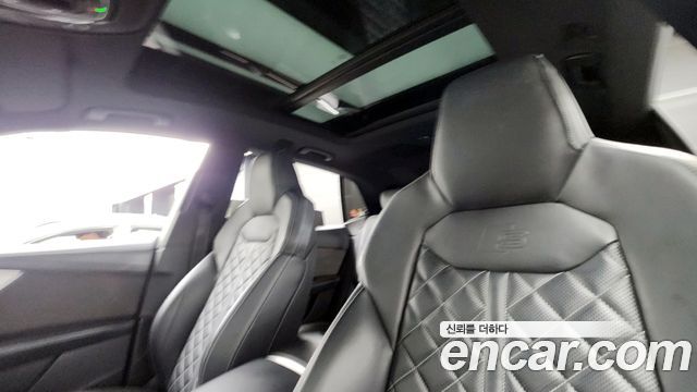 Audi Q8 2020 — photo 19