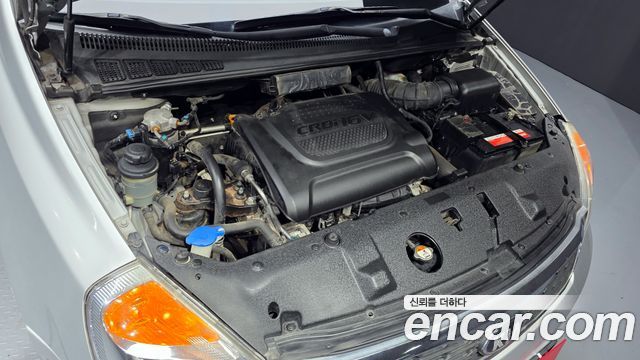 Kia Canival 2013 — photo 6