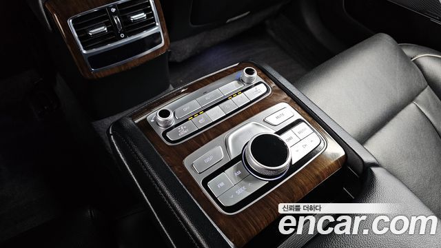Kia K9 2019 — photo 19