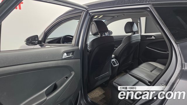 Hyundai Tucson 2016 — photo 18