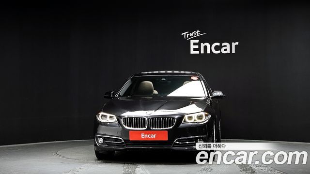 BMW 5-Series 2016 — photo 3