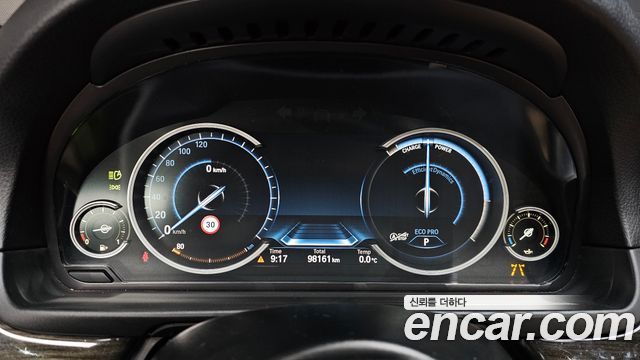 BMW 5-Series 2016 — photo 8