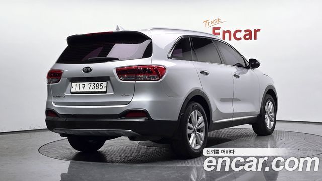 Kia Sorento 2015 — photo 2
