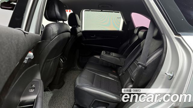 Kia Sorento 2015 — photo 12