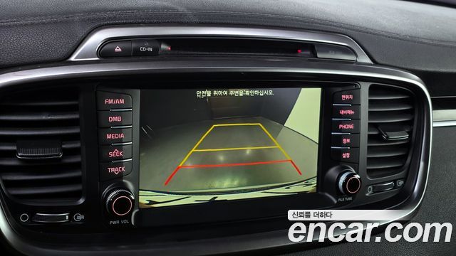 Kia Sorento 2015 — photo 16