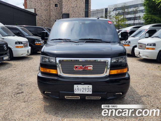 GMC Savana 2019 — photo 3