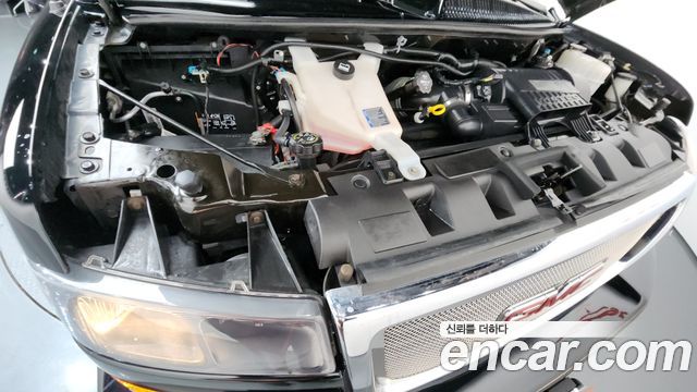 GMC Savana 2019 — photo 6
