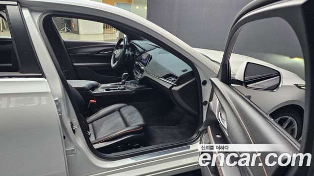Cadillac CT4 2020 — photo 10