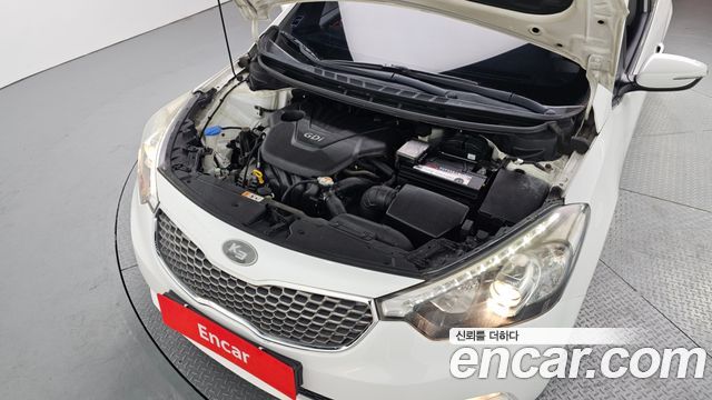 Kia K3 2013 — photo 6
