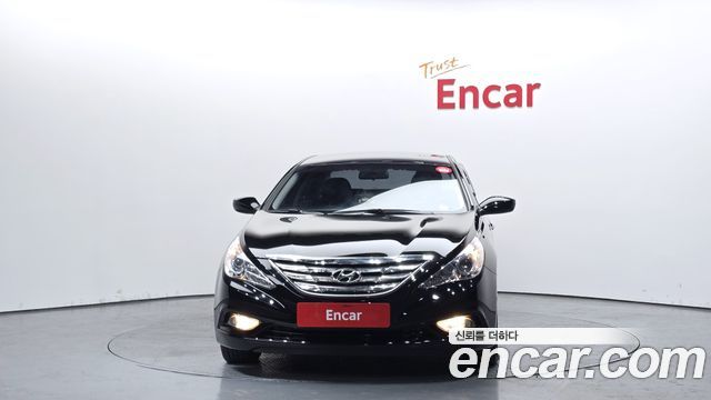 Hyundai Sonata 2011 — photo 3