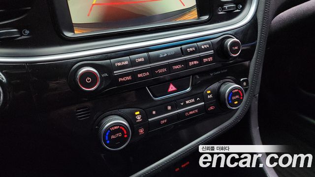 Kia K5 2015 — photo 16
