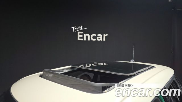 Mini Cooper 2019 — photo 20