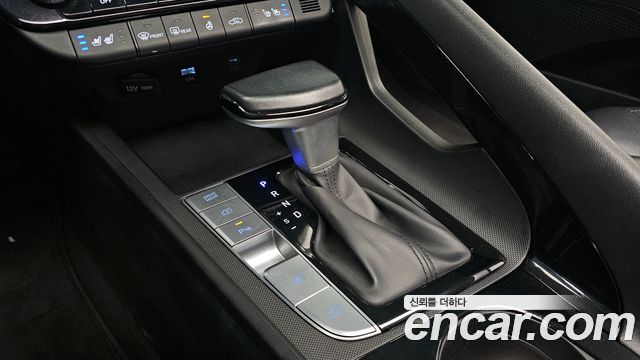 Hyundai AVANTE 2024 — photo 9