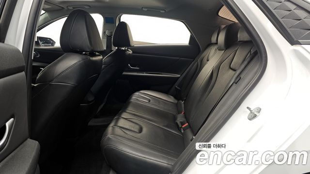 Hyundai AVANTE 2024 — photo 12
