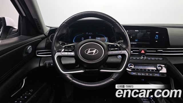 Hyundai AVANTE 2024 — photo 13