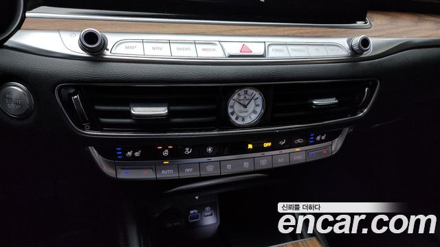 Kia K9 2022 — photo 17
