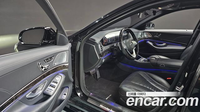 Mercedes-Benz S-Class 2020 — photo 11