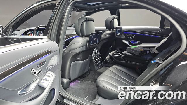 Mercedes-Benz S-Class 2020 — photo 12