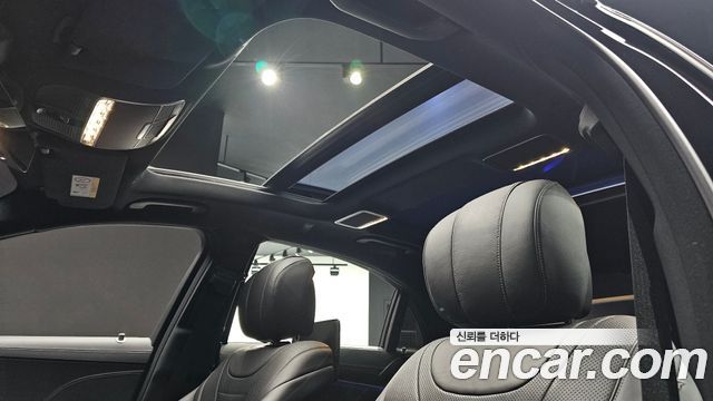 Mercedes-Benz S-Class 2020 — photo 17