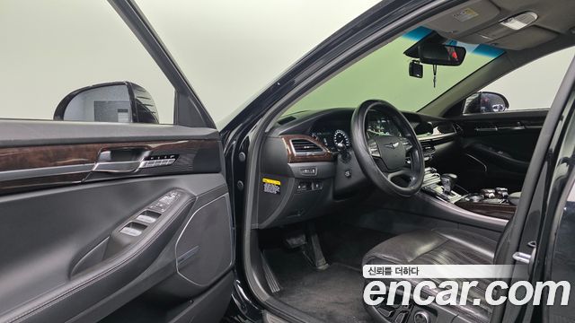 Genesis EQ900 2016 — photo 12