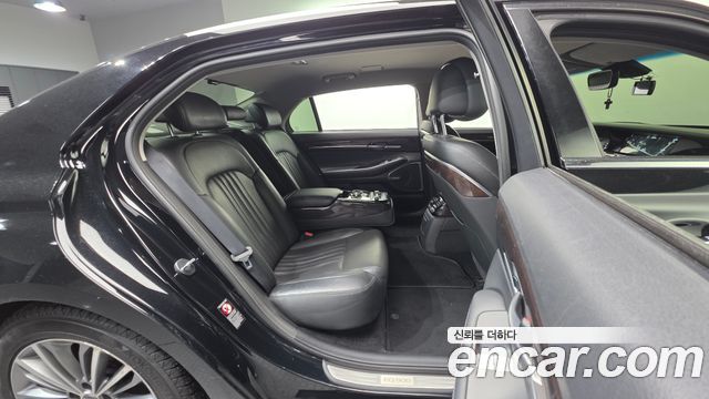 Genesis EQ900 2016 — photo 19