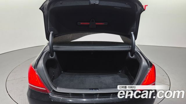 Genesis EQ900 2016 — photo 20