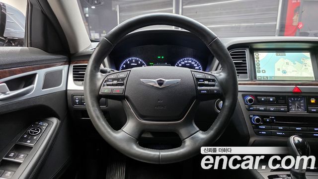 Hyundai Genesis 2016 — photo 13