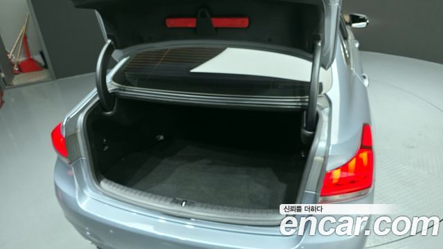 Hyundai Genesis 2016 — photo 20