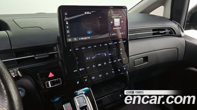 Hyundai Staria 2022 — photo 15