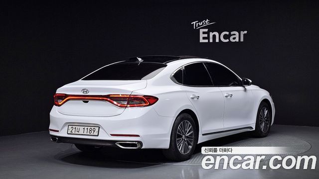 Hyundai Grandeur 2018 — photo 2