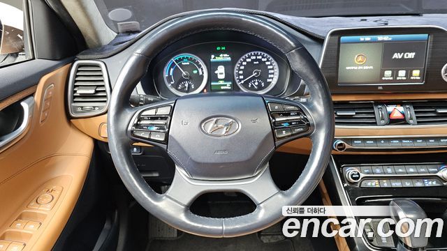 Hyundai Grandeur 2018 — photo 13
