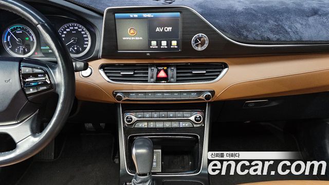 Hyundai Grandeur 2018 — photo 16