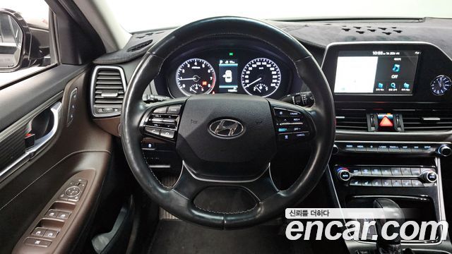 Hyundai Grandeur 2019 — photo 13