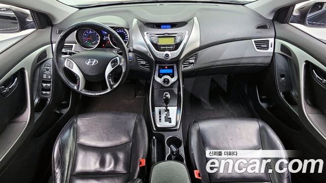 Hyundai AVANTE 2011 — photo 7