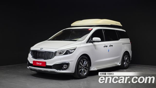 Kia Canival 2015 — photo 1