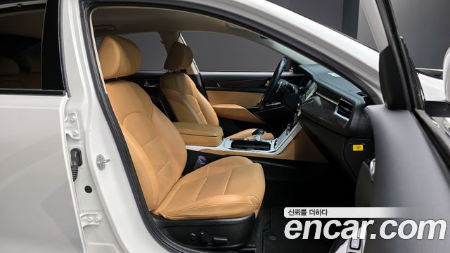 Kia K7 2020 — photo 11