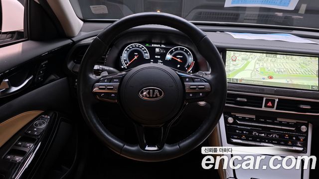 Kia K7 2020 — photo 13
