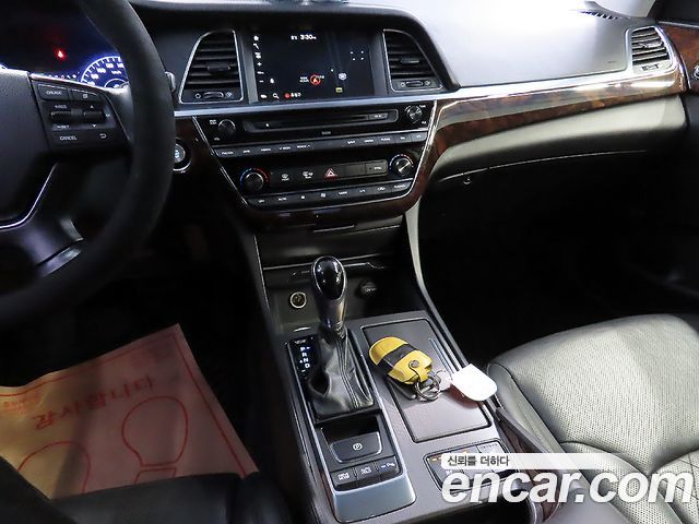 Hyundai Aslan 2015 — photo 11