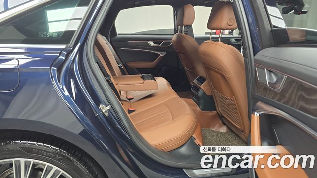 Audi A6 2023 — photo 12