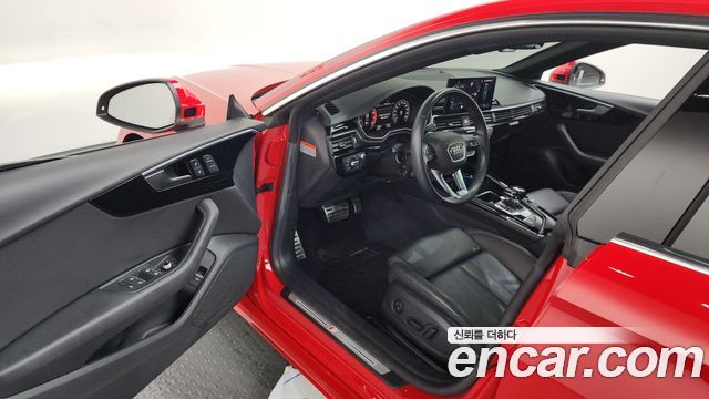 Audi A5 2021 — photo 10