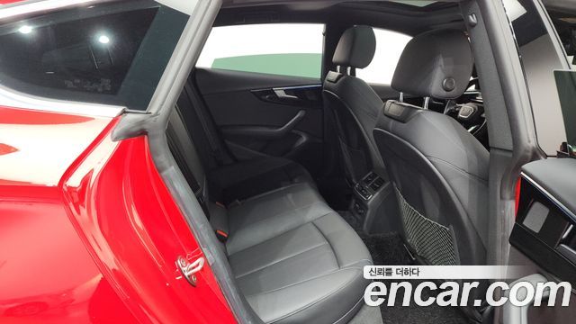 Audi A5 2021 — photo 12