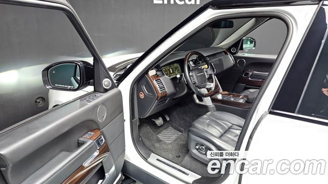 Land Rover Range Rover 2016 — photo 10