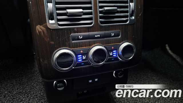 Land Rover Range Rover 2016 — photo 19
