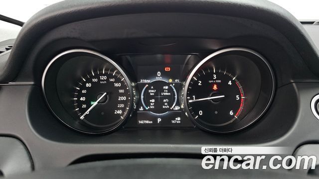 Land Rover Discovery Sport 2017 — photo 8