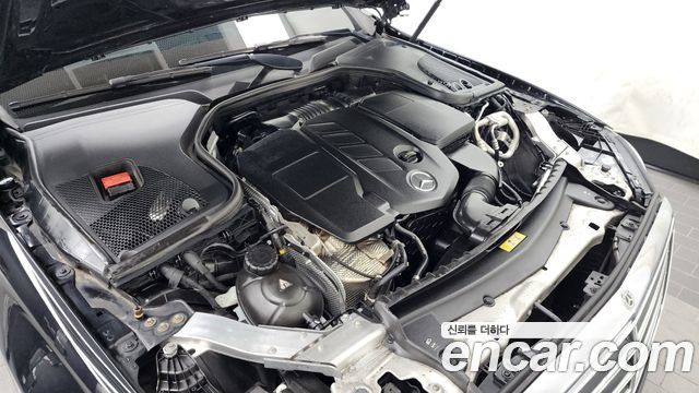 Mercedes-Benz E-Class 2019 — photo 6