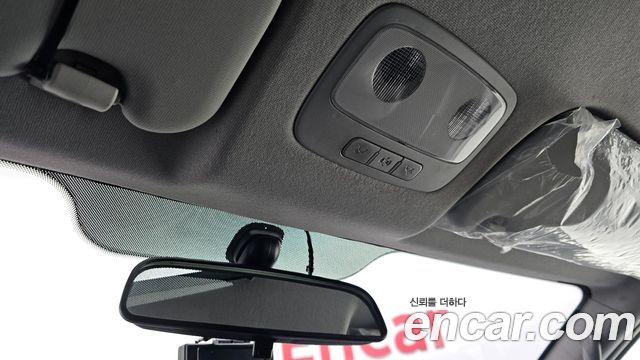 Hyundai Starex 2019 — photo 19